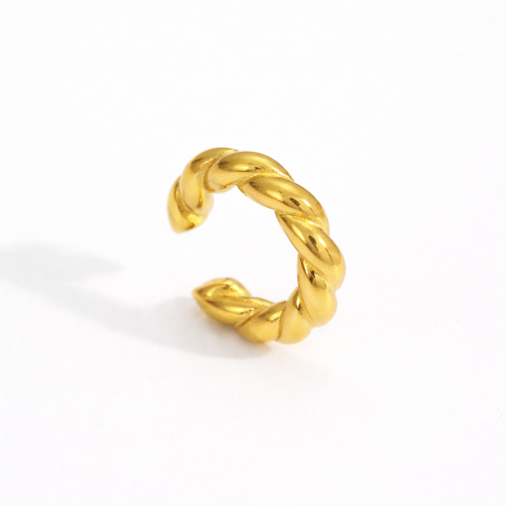 Aurelia Twist Earcuff