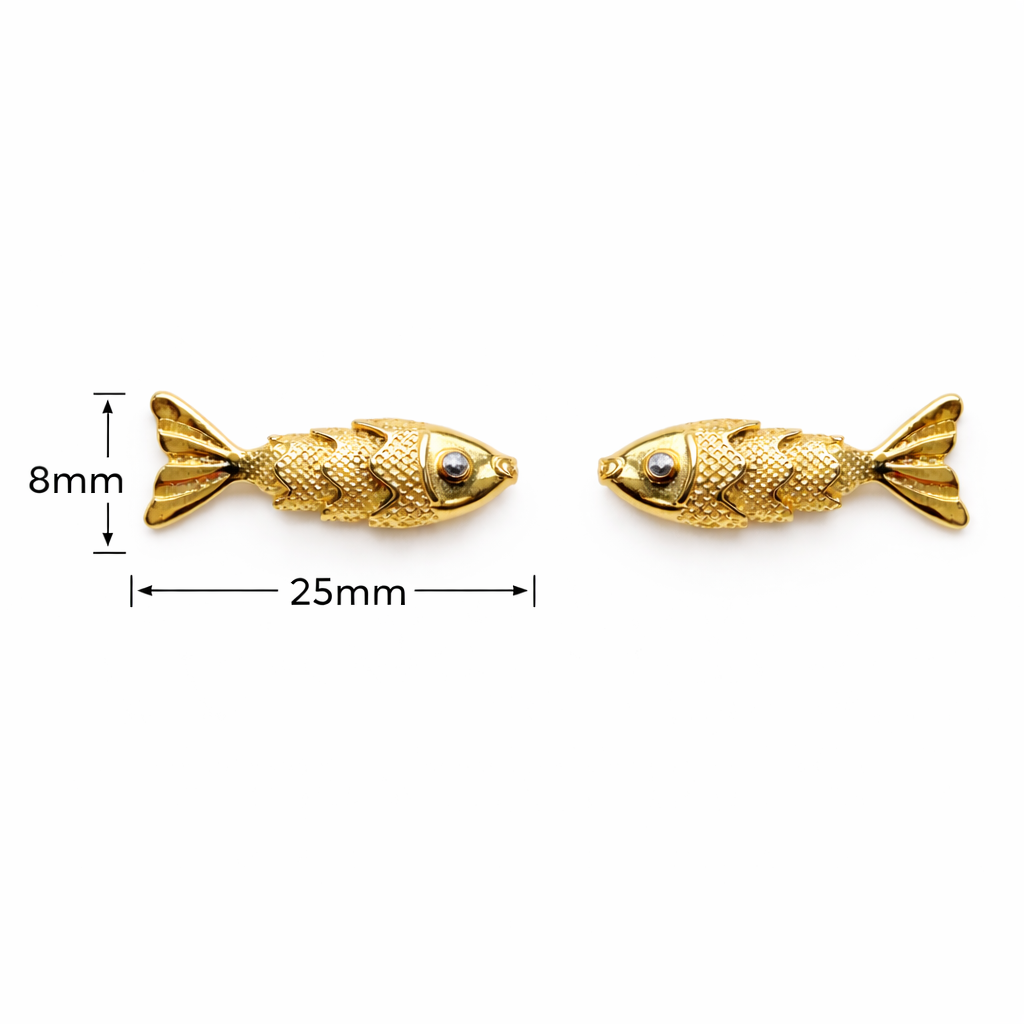 Goldene Fisch Ohrstecker im Paar, glänzendes Gelbgold Design mit strukturierten Schuppen und Strass-Augen