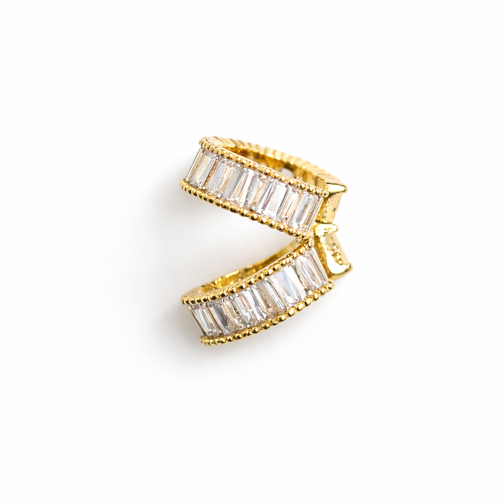 Baguette Glow Earcuff