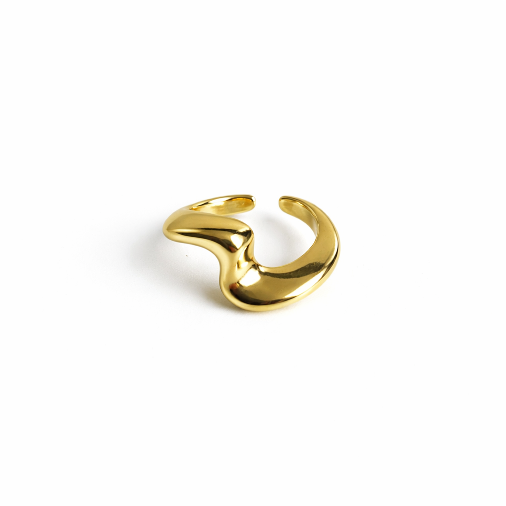 Nuvia Sculpt Ring